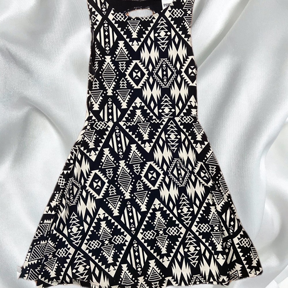 Patterned PINK dress